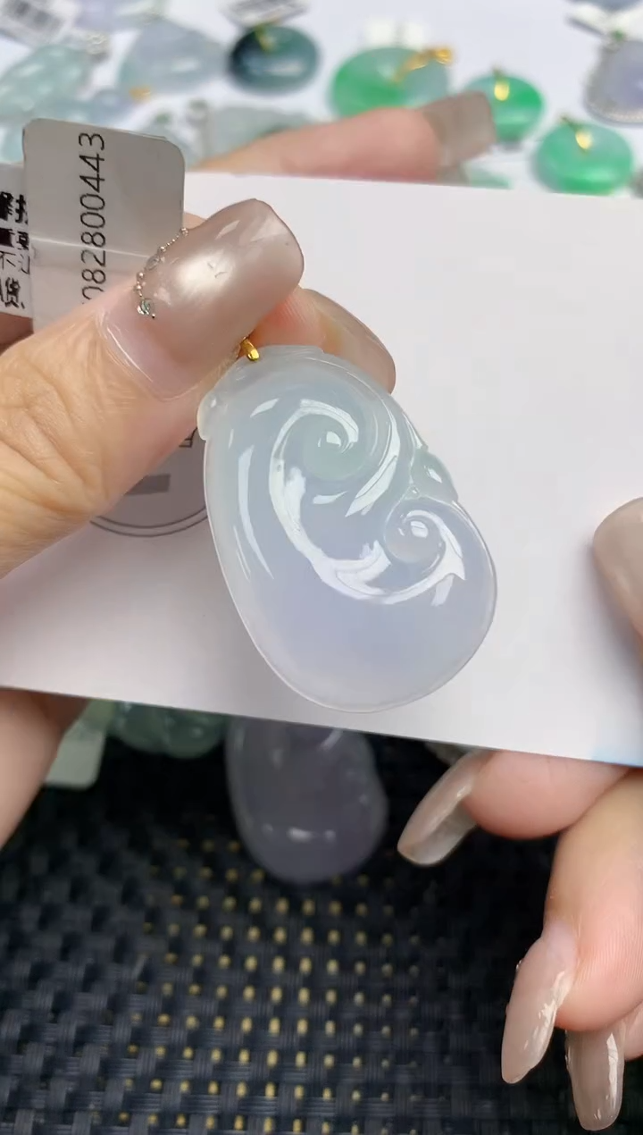 颈饰18K金镶嵌翡翠天然缅甸A货翡翠百元以上9元证书费自理