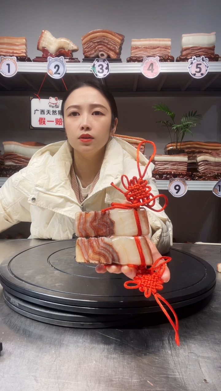 【闪购商品】天然石材柳州猪肉石