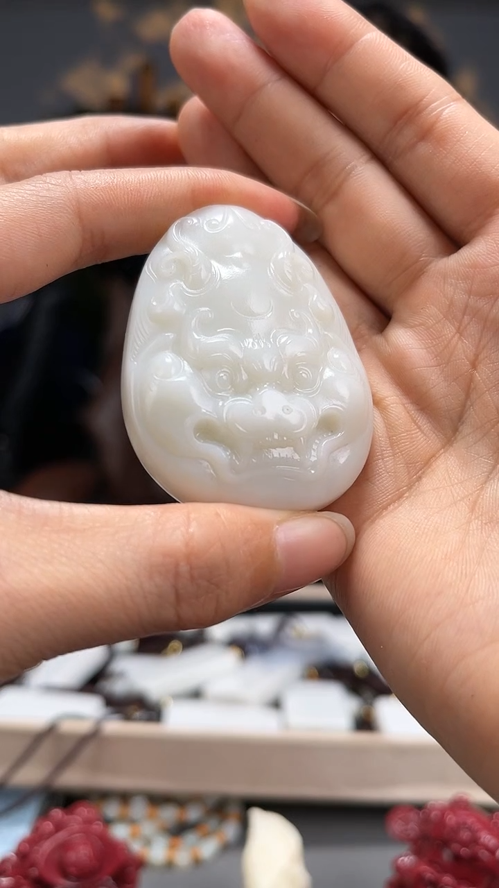 【闪购商品】和田玉颈饰未镶嵌拍一发一多样性发货