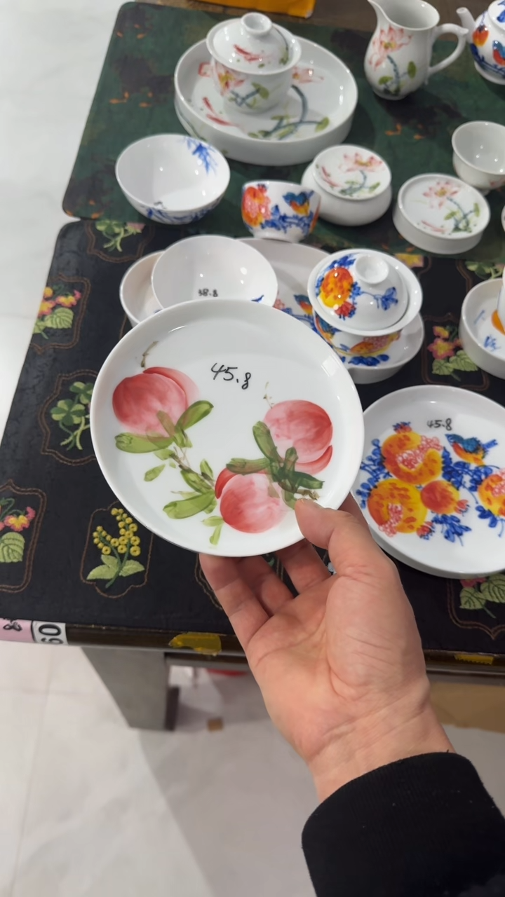 其他景德镇高温瓷（壶呈）