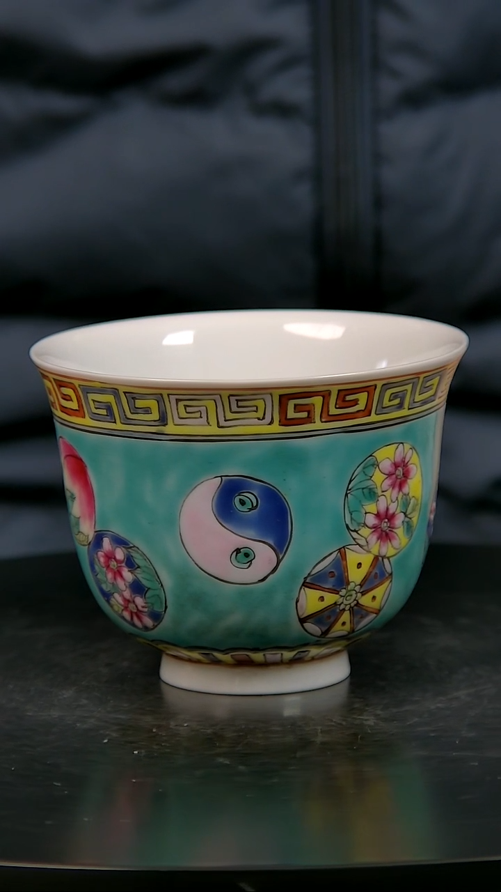 摆件酒*醉rstujrdtjdtrykdtfyklftlftfl;;