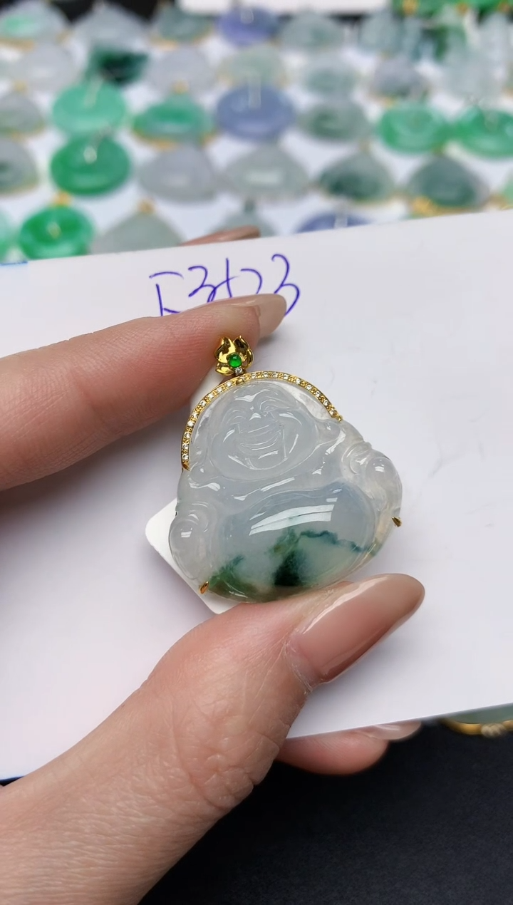 颈饰18K金镶嵌翡翠天然缅甸A货翡翠百元以上9元证书费自理