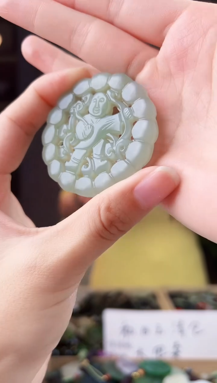 颈饰未镶嵌和田玉拍一发一，多样性发货