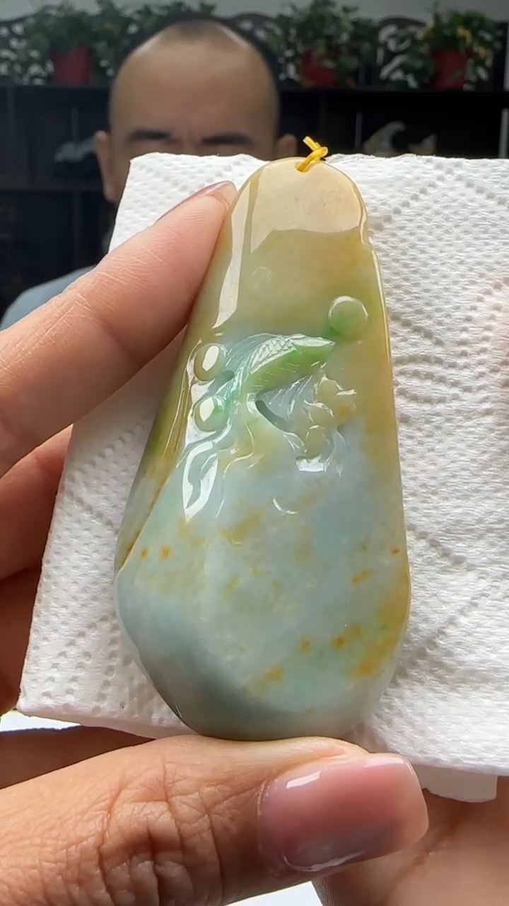 【闪购商品】翡翠颈饰未镶嵌天然翡翠A货吊坠