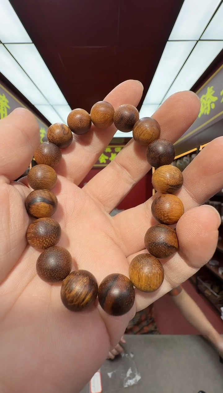 沉香手串多样性发一