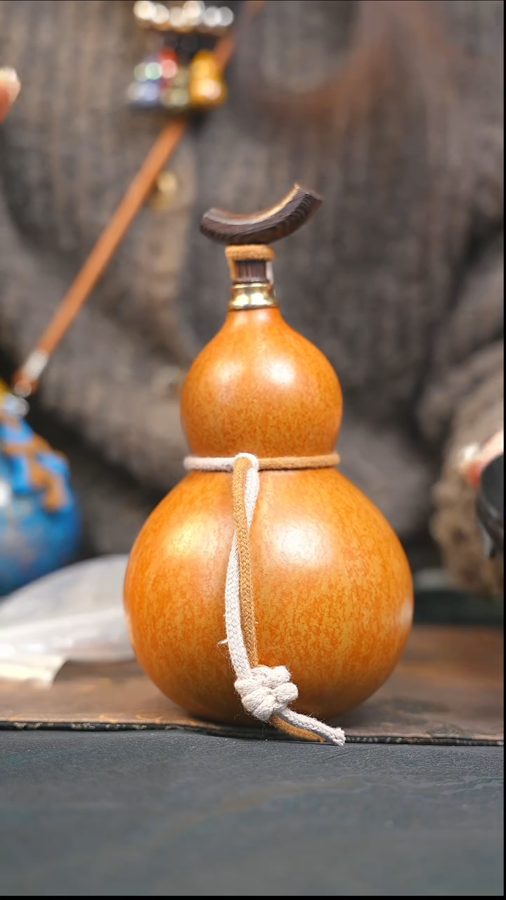 【闪购商品】XV100大漆酒葫芦不包手串及旋转底座