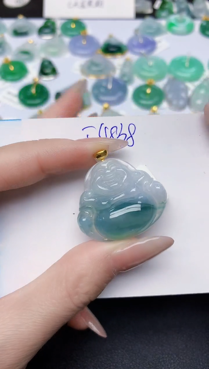 颈饰18K金镶嵌翡翠天然缅甸A货翡翠百元以上9元证书费自理