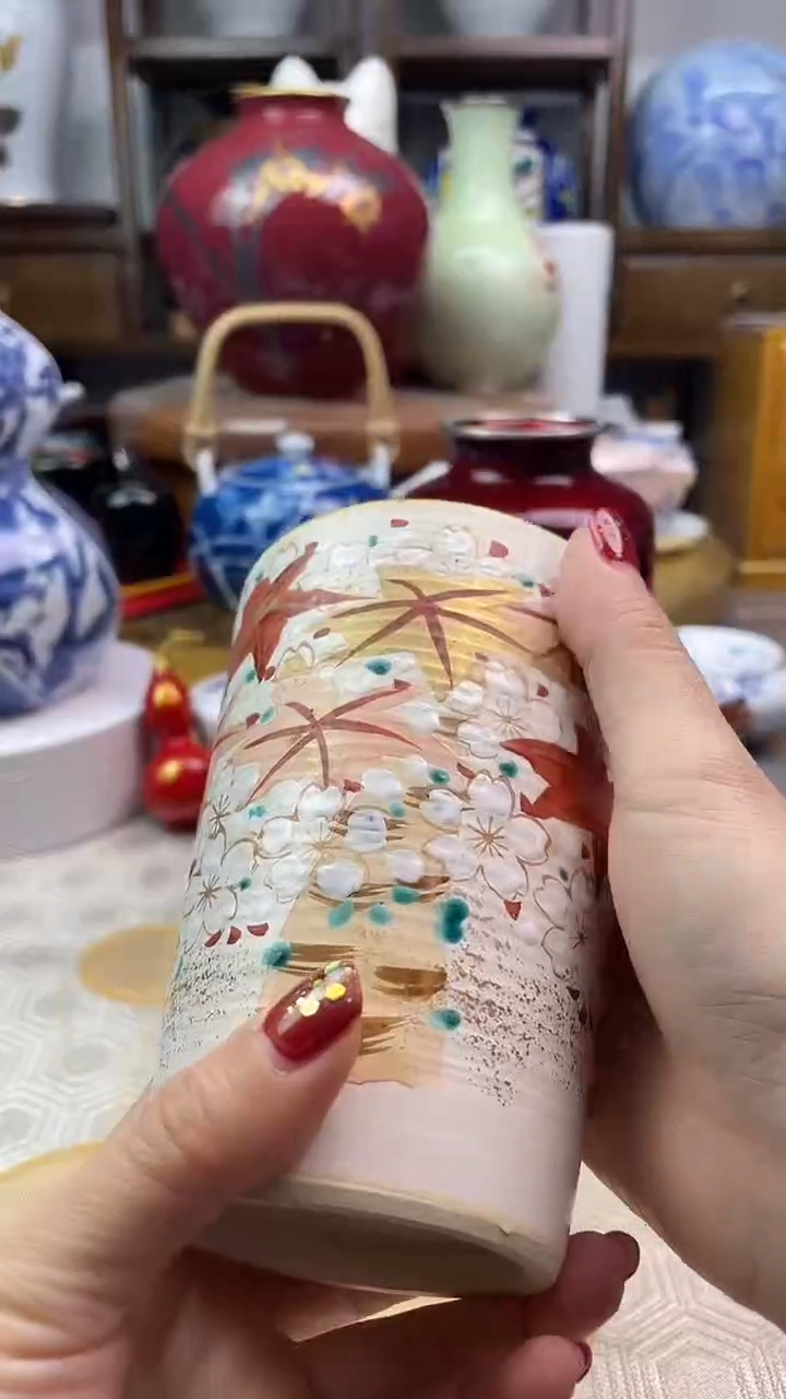 【闪购商品】盘日产名家平安云乐作杯子一个