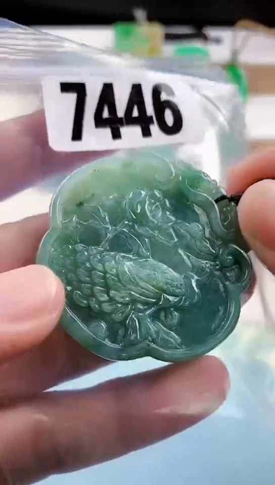 【闪购商品】翡翠挂件未镶嵌天然翡翠吊坠挂件