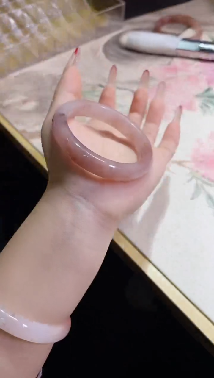 【闪购商品】石英质玉手镯未镶嵌203/52.2