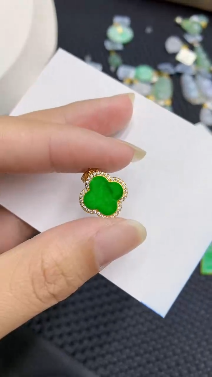 【闪购商品】翡翠颈饰银S925镶嵌            8
