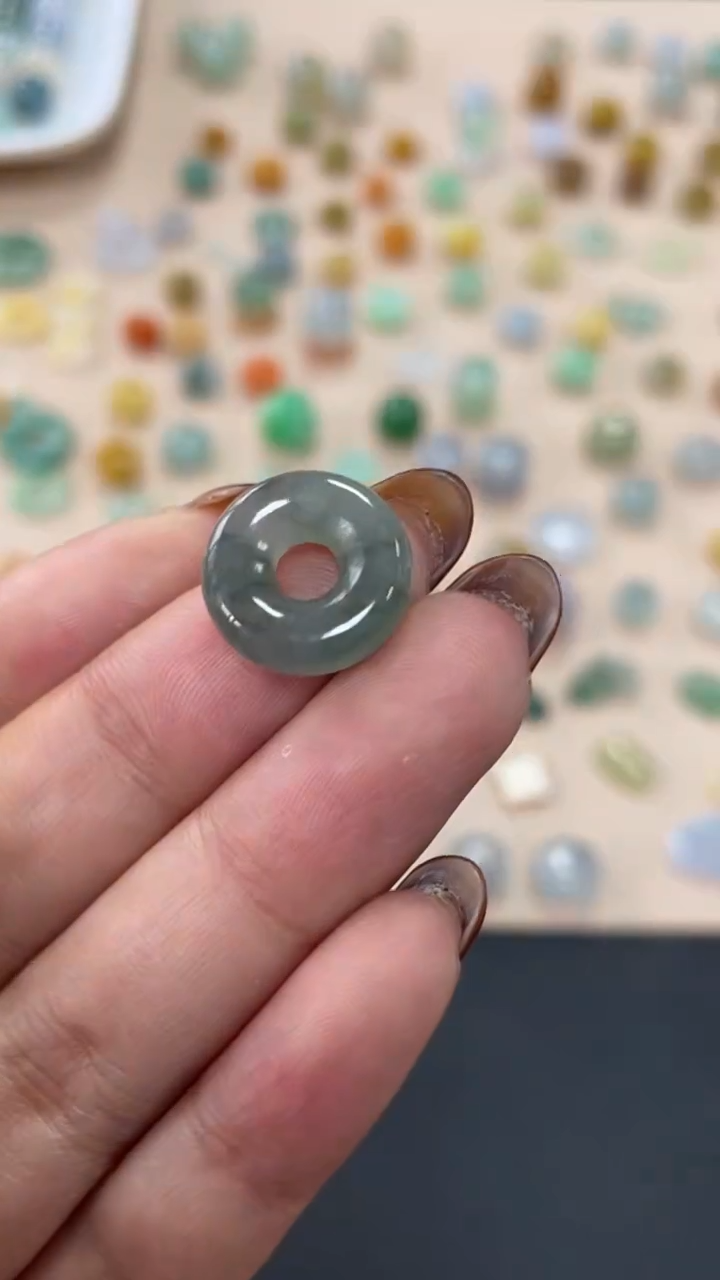 【闪购商品】定制翡翠未镶嵌甜甜圈99