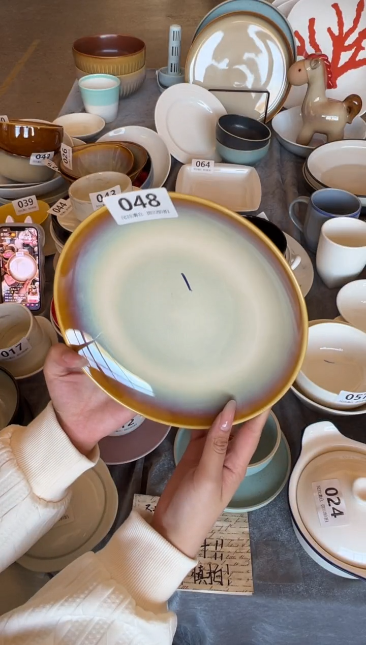 新骨瓷028瑕疵曼谷棕8,25寸平盘