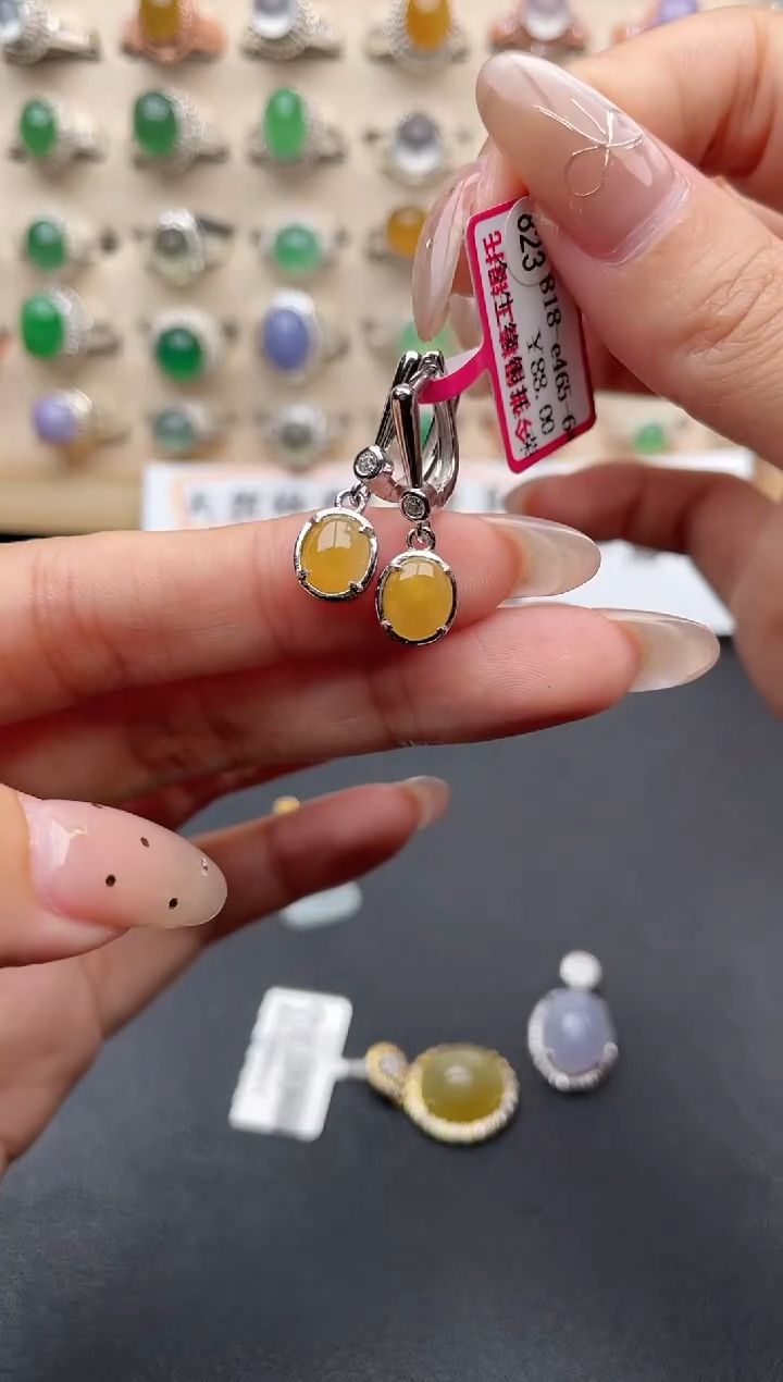 【闪购商品】翡翠戒指银S925镶嵌一物一证一礼盒