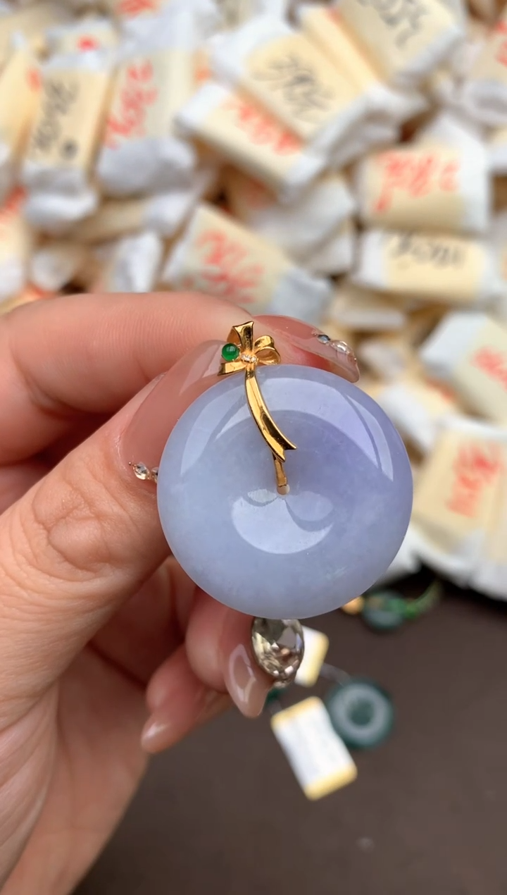 【闪购商品】翡翠挂件18K金镶嵌— 