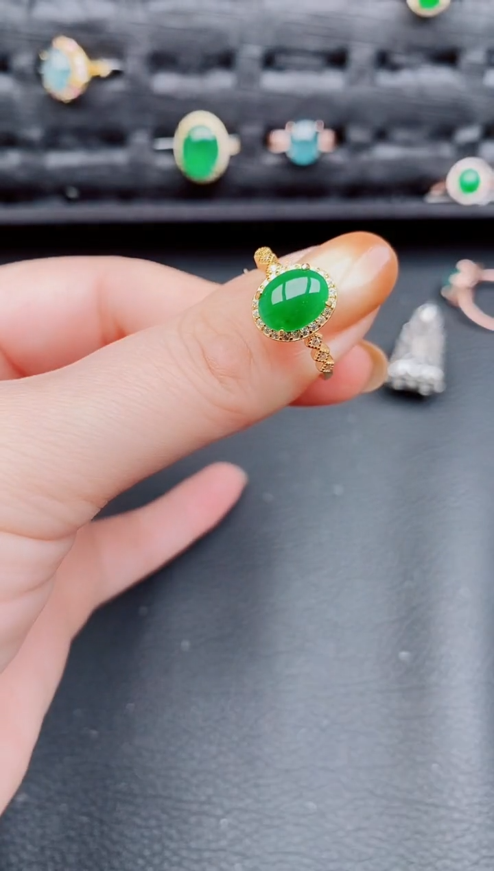 【闪购商品】翡翠戒指银S925镶嵌天然a货翡翠685