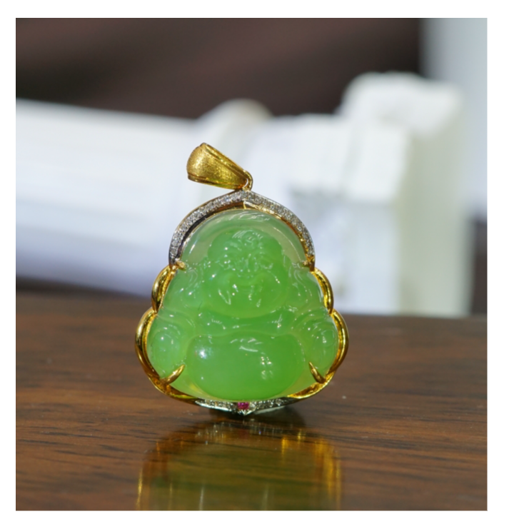 18k和田玉苹果绿佛吊坠 A021016