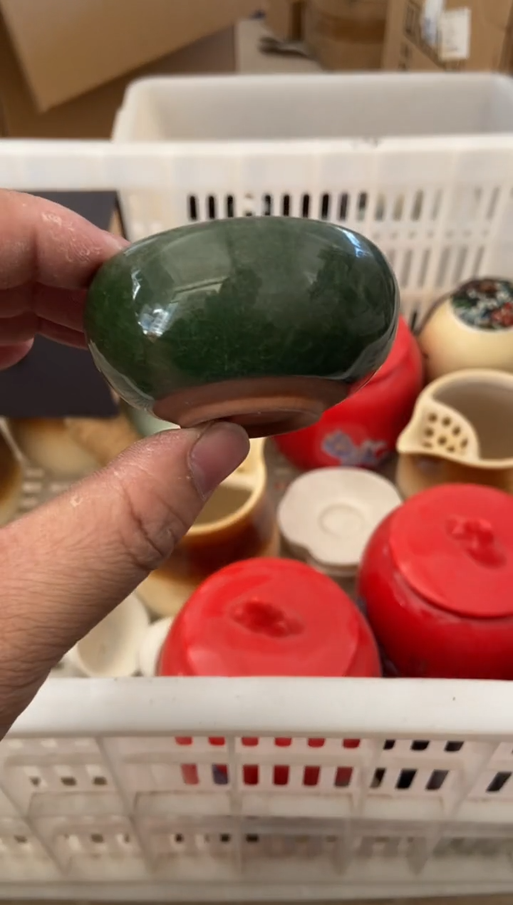 杯无运费险有瑕疵的摄影的产品有使用过的痕迹有点脏介意勿拍