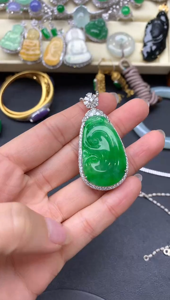 【闪购商品】翡翠吊坠(不含链)18K金镶嵌659-中国好珍宝