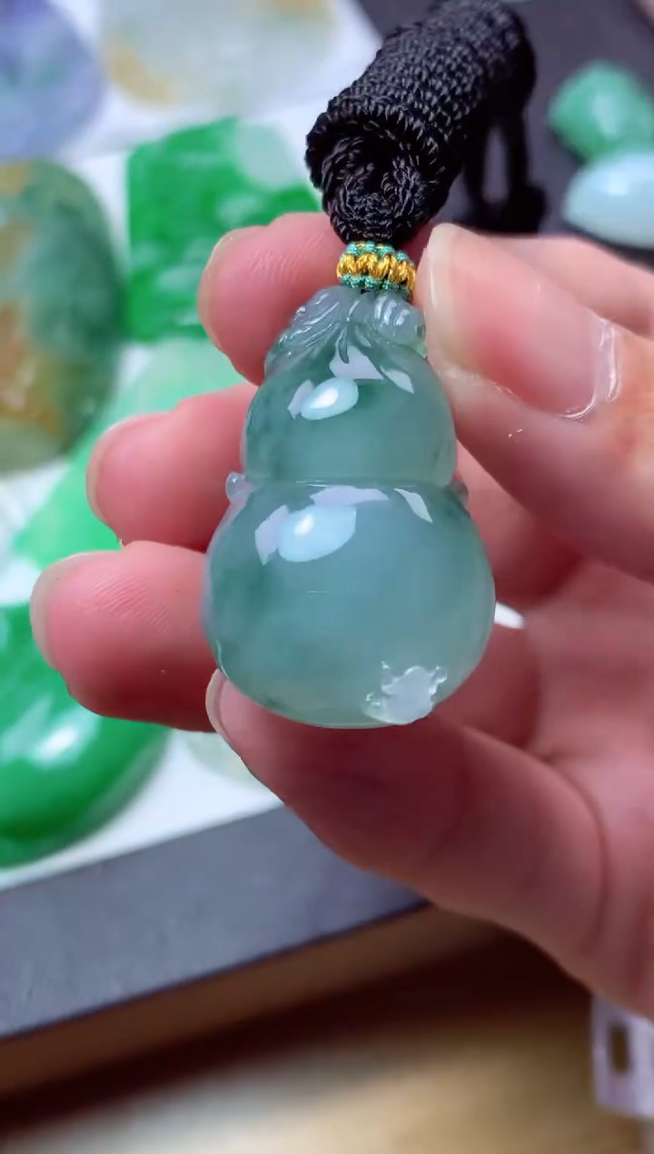 翡翠未镶嵌颈饰天然翡翠