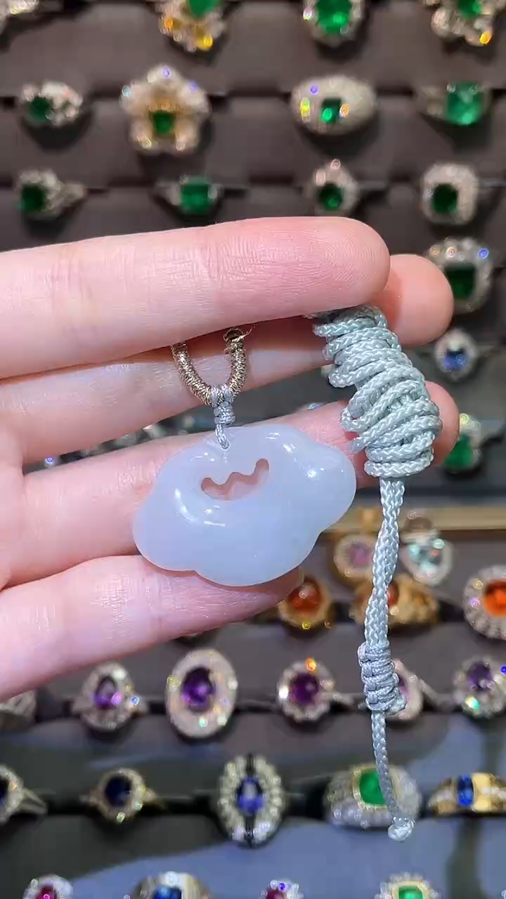 翡翠未镶嵌吊坠(不含链)如意