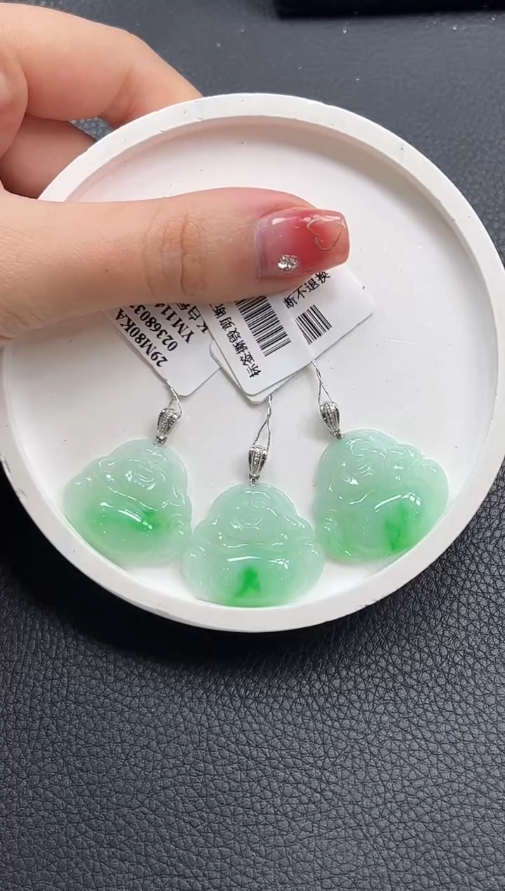 【闪购商品】翡翠颈饰18K金镶嵌YM1148-1佛公多样性发1件