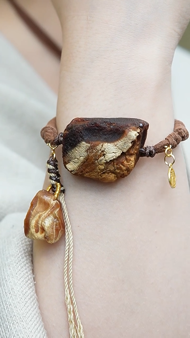 【闪购商品】琥珀裸石未镶嵌原石