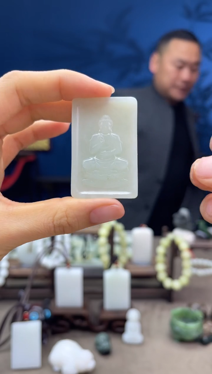 【闪购商品】和田玉颈饰未镶嵌1