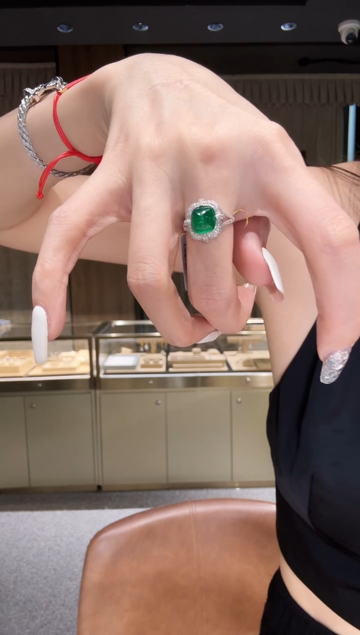 18K金镶嵌戒指祖母绿CE0740