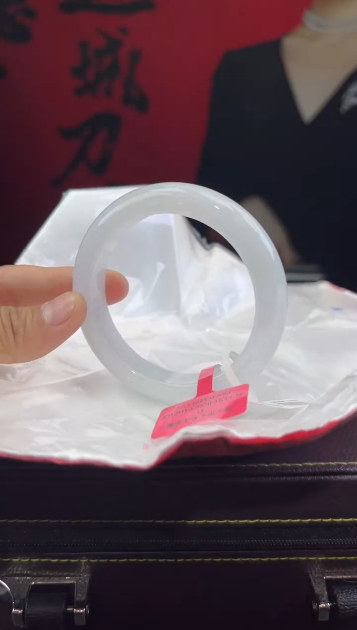 【闪购商品】翡翠手镯未镶嵌翡翠手镯