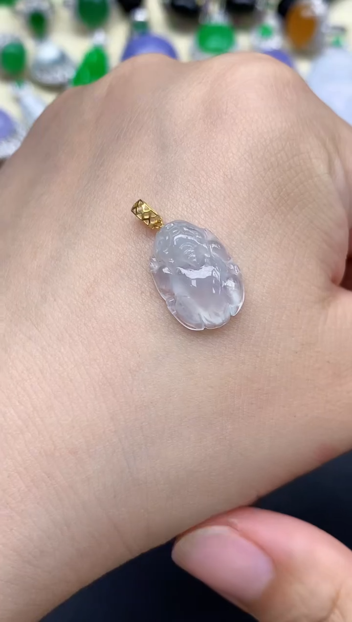 颈饰18K金镶嵌翡翠22-中国好珍宝