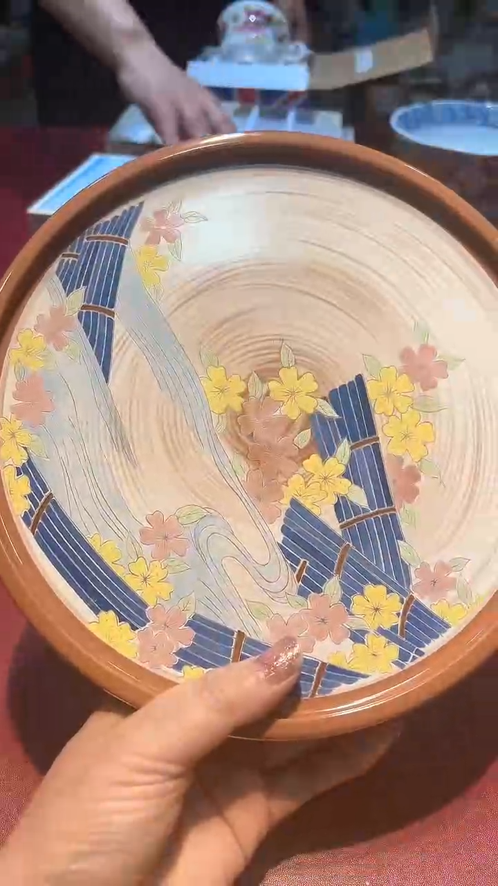 【闪购商品】瓷片锅碗瓢盆一件不剩