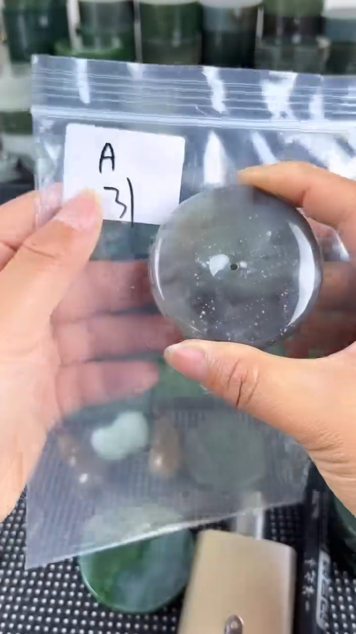 和田玉未镶嵌珠宝半成品扣子