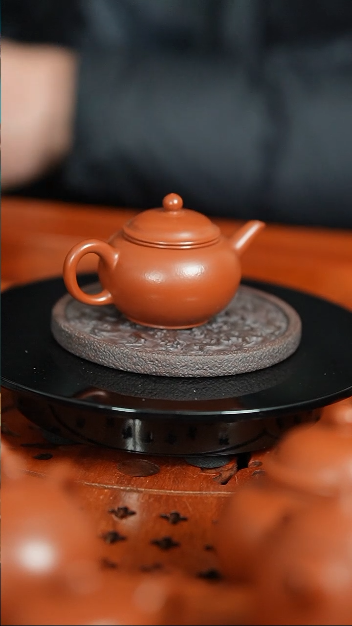 【闪购商品】紫砂茶宠朱泥薄胎水平精工半手70cc