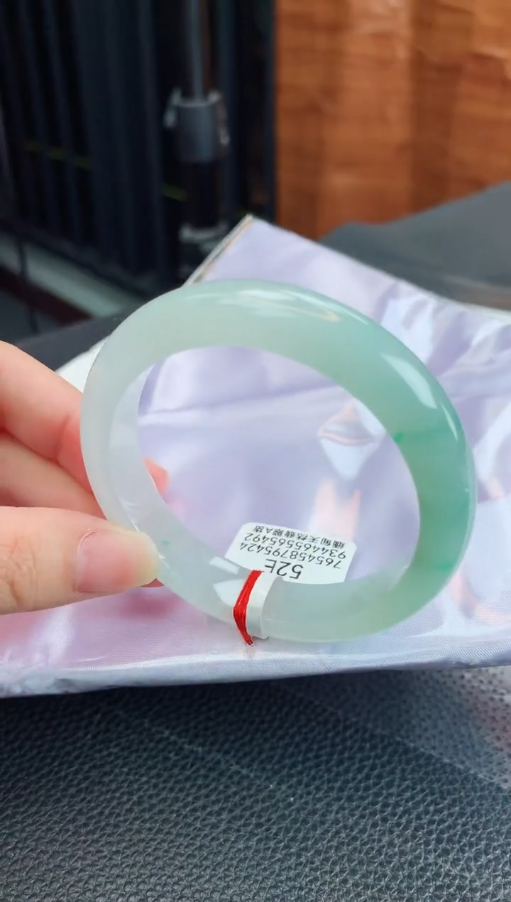 【闪购商品】翡翠手镯未镶嵌缅甸天然翡翠A货手镯