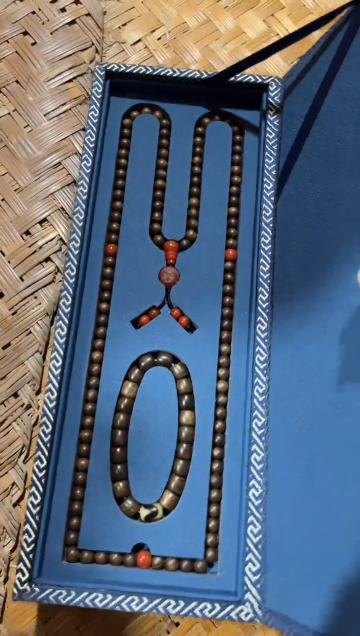 【闪购商品】沉香木摆件42财财财财财财财财