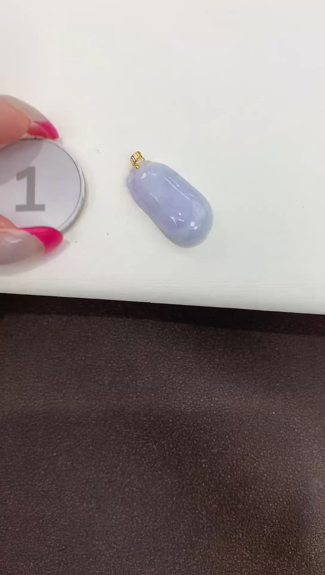 颈饰18K金镶嵌翡翠缅甸A货翡翠