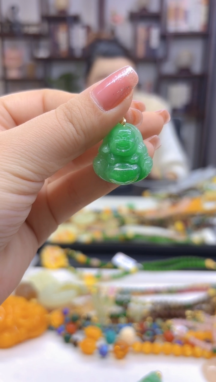 【闪购商品】翡翠吊坠(赠链)银S925镀金镶嵌D185