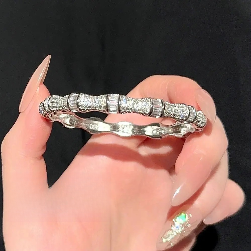 铜合金玻璃手镯 气质轻奢时尚百搭经典满钻蛇戒素款手镯QC4307