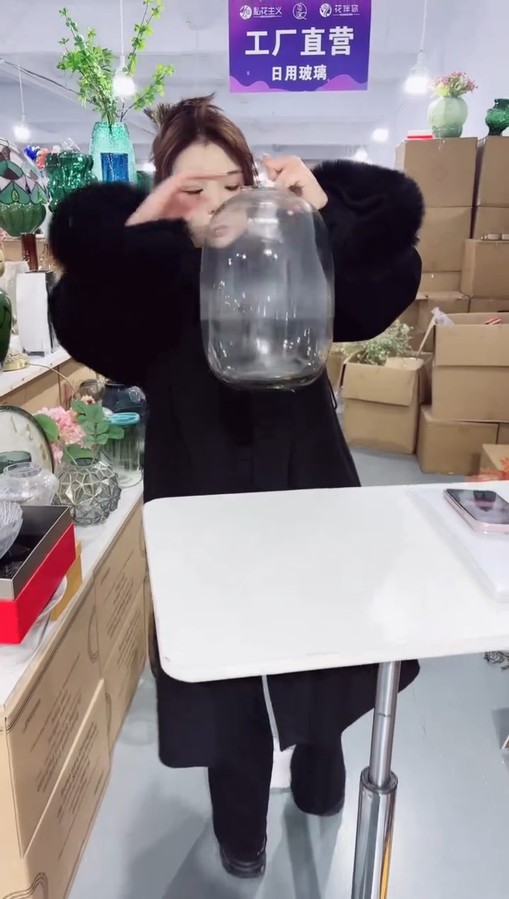 【闪购商品】玻璃私花主义花瓶厂-微瑕--TRFMI