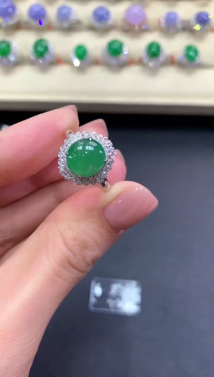 【闪购商品】翡翠戒指18K金镶嵌a143