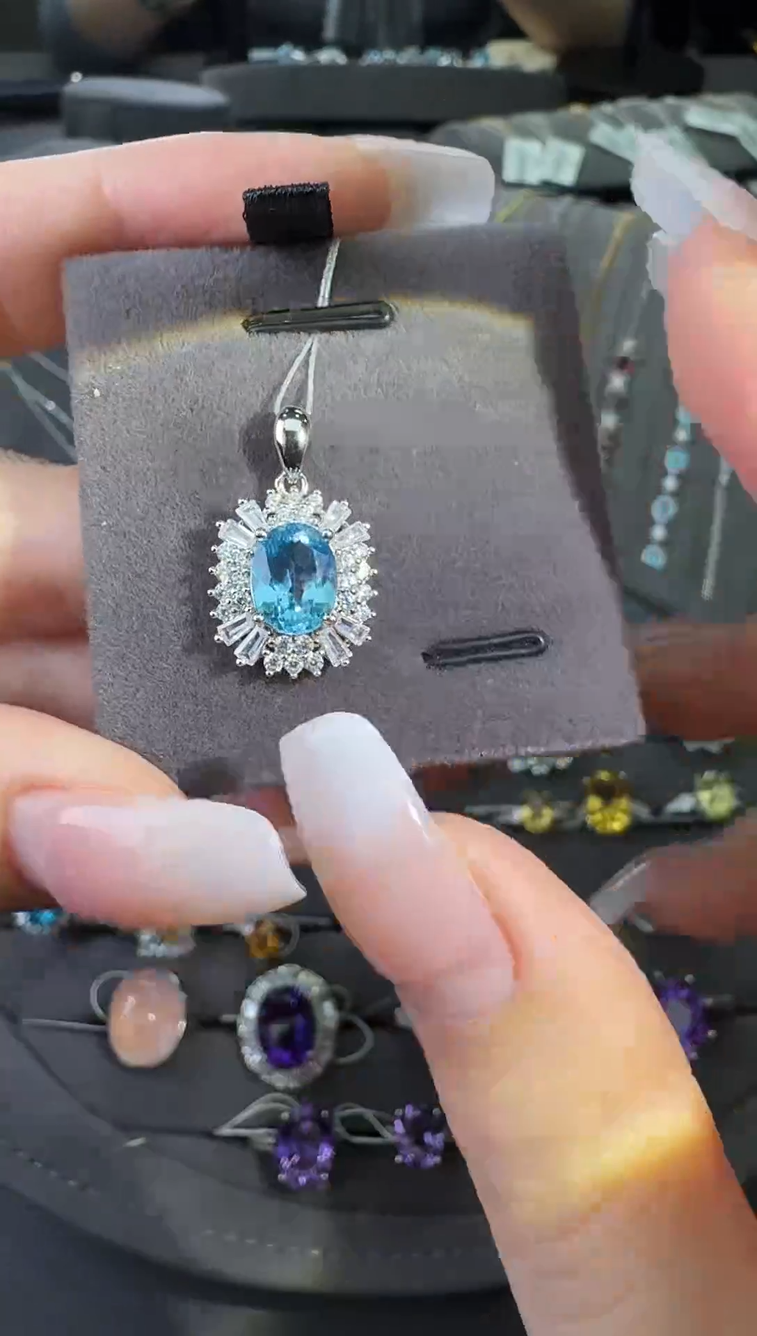 银S925镶嵌戒指托帕石.