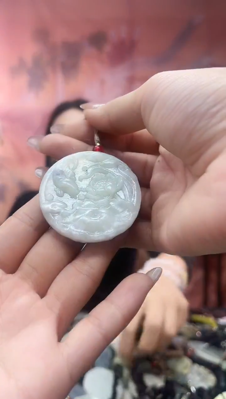 未镶嵌岫玉吊坠·