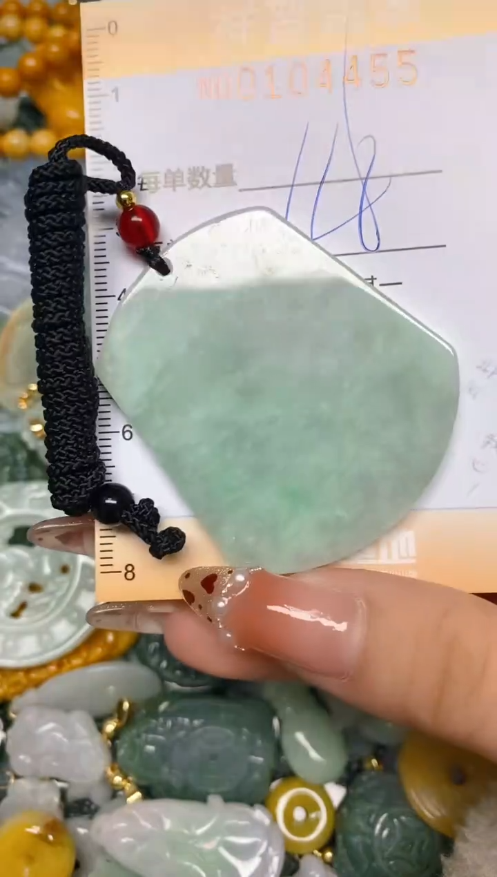 【闪购商品】翡翠颈饰未镶嵌闪购0104455