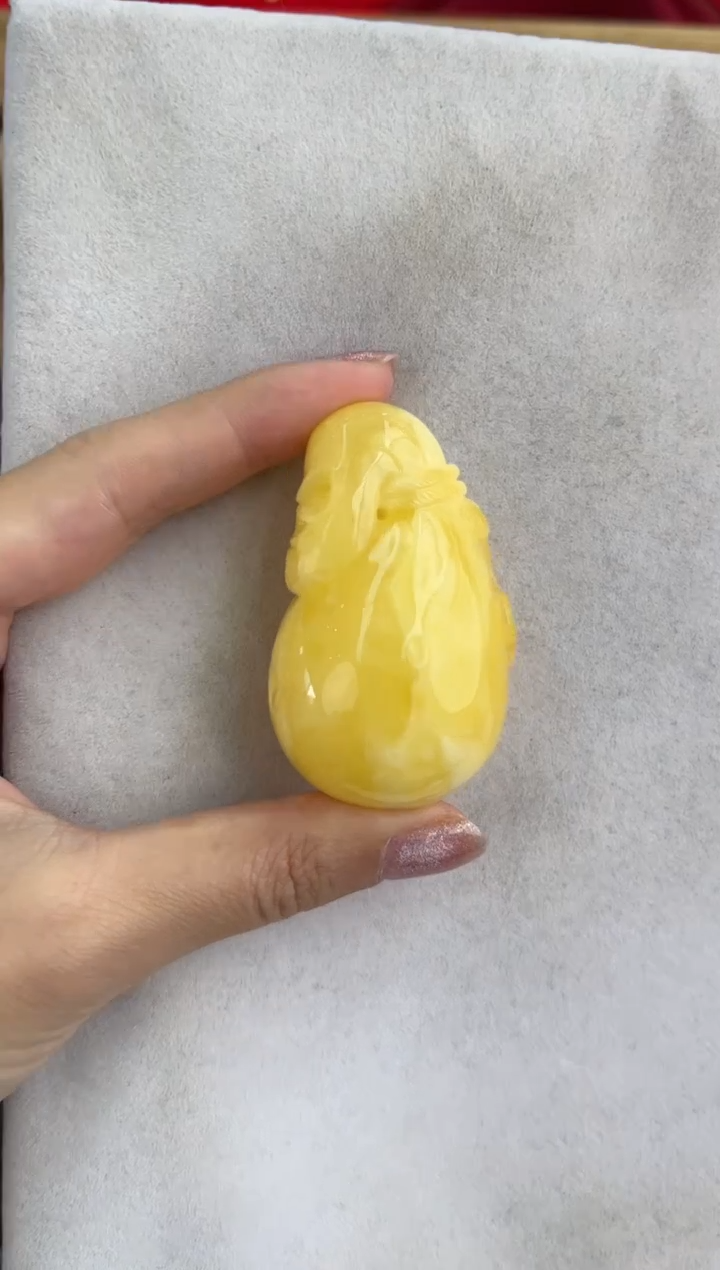 【闪购商品】琥珀裸石未镶嵌10125017-吊坠