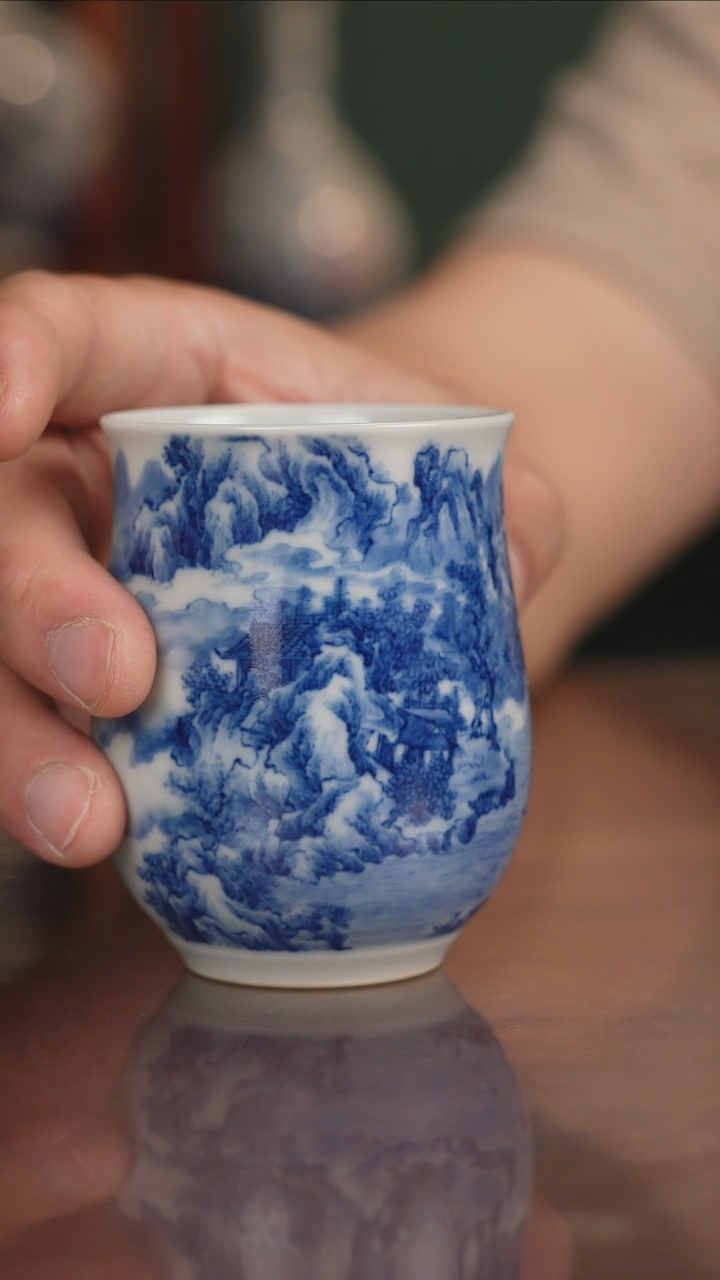景琳藏青花北派山水