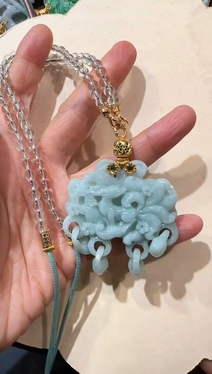 【闪购商品】翡翠未镶嵌颈饰国风