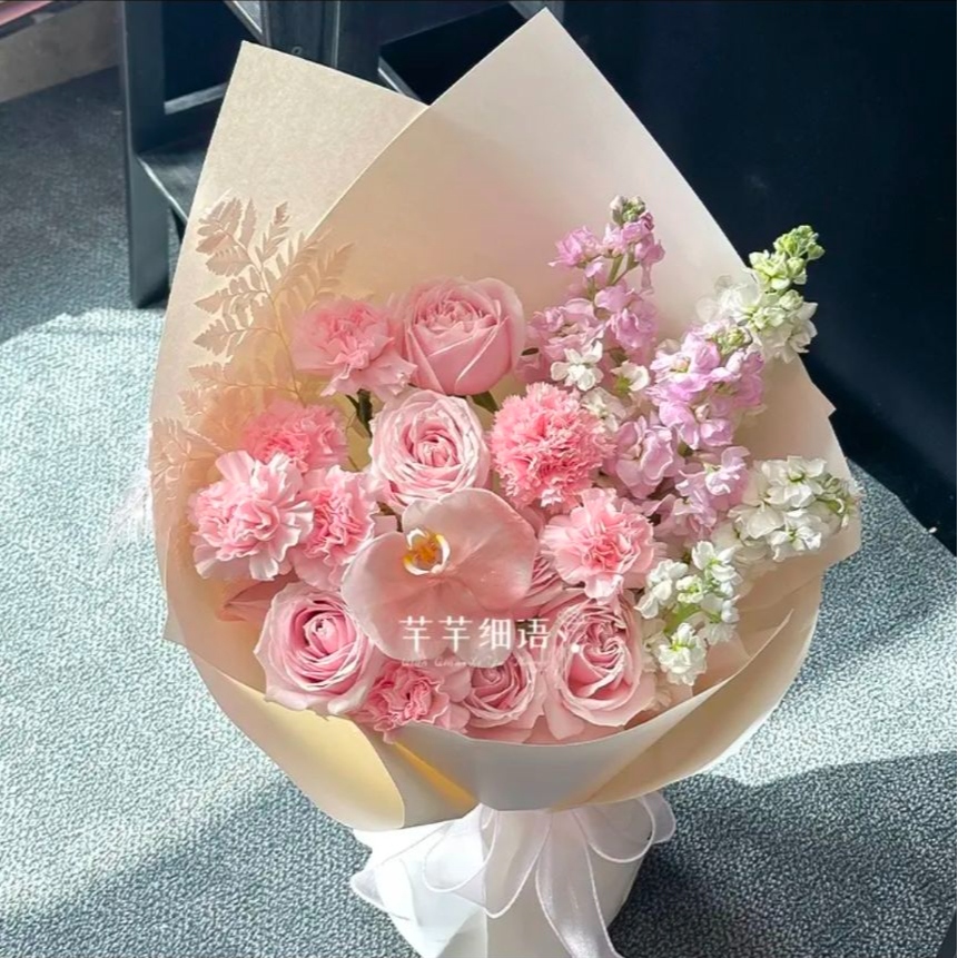 康乃馨百合花束鲜花店同城送花上门可小时达长辈妈妈老婆礼物生日
