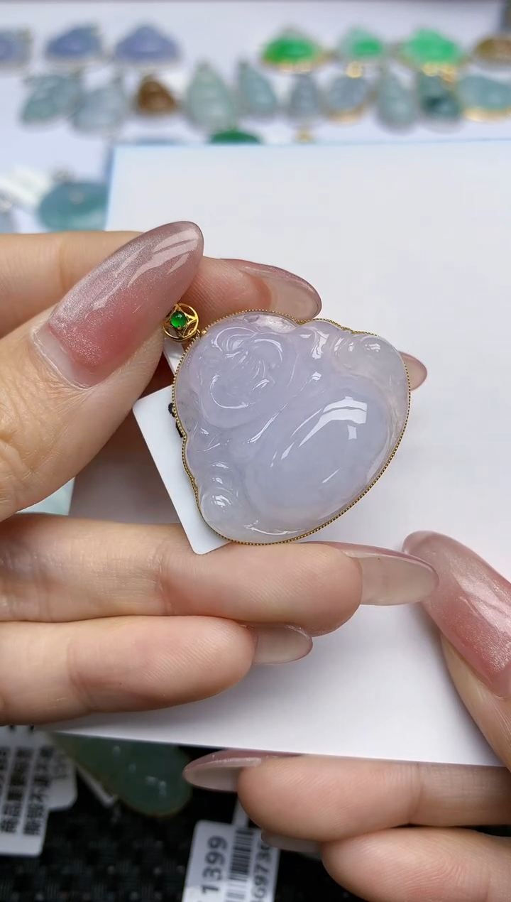 【闪购商品】翡翠挂件18K金镶嵌天然翡翠A货