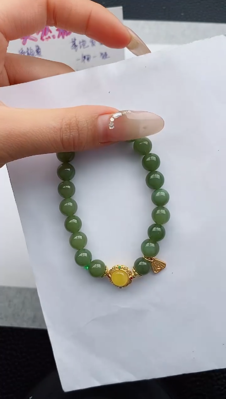 【闪购商品】未镶嵌和田玉手链555友缘微色差T99